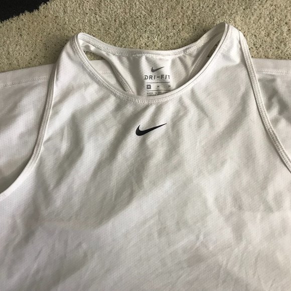 Nike Dri-Fit Tank Top - Picture 4 of 4